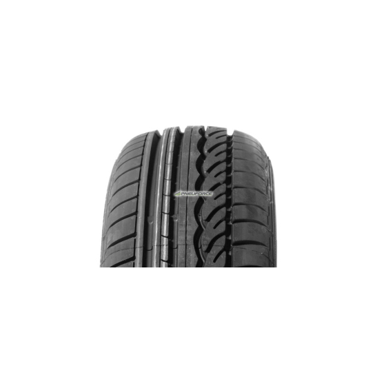 DUNLOP SP.-01 245/45 R17 95 W